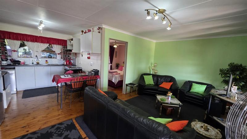 3 Bedroom Property for Sale in Fraaiuitsig Western Cape